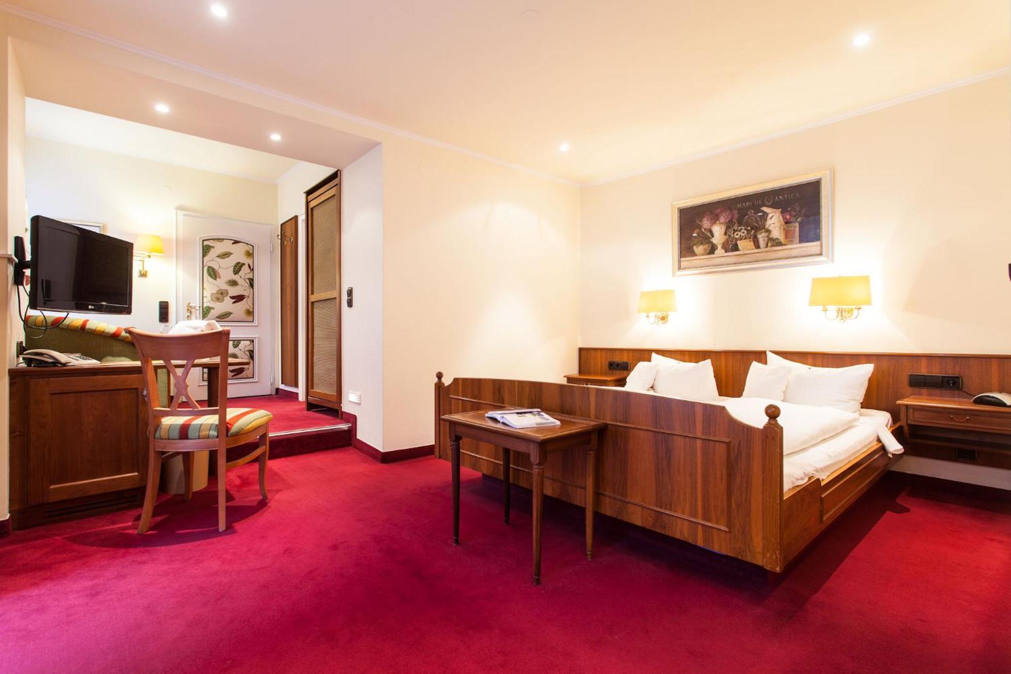 Romantik Hotel Zur Sonne Badenweiler Eksteriør bilde